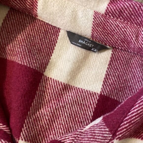 Plaid Shacket Women’s Size XXL - Picture 2 of 8